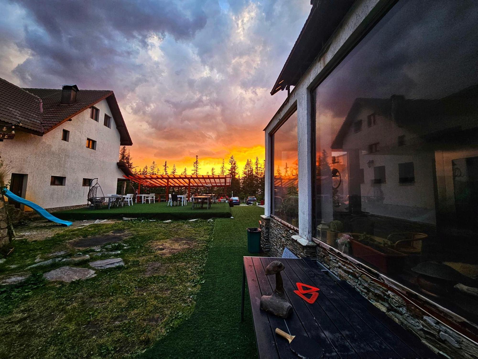 Hotel Cetina Rânca Exteriér fotografie
