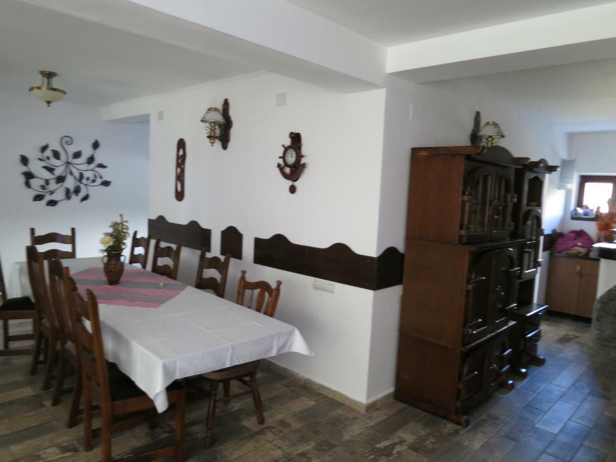 Hotel Cetina Rânca Exteriér fotografie